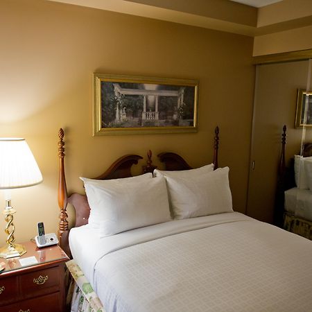 The Waterside Inn Mississauga Luaran gambar