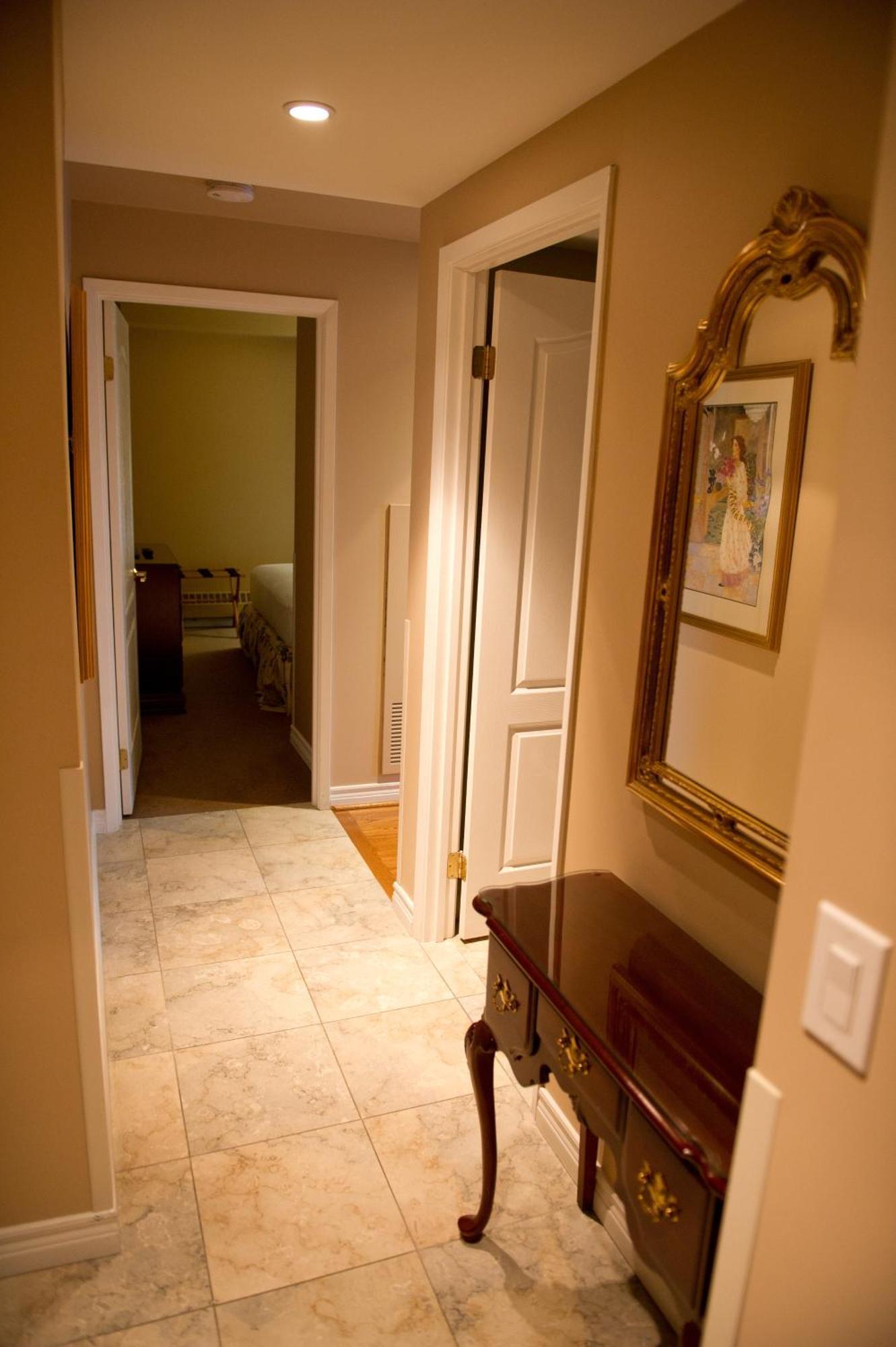 The Waterside Inn Mississauga Bilik gambar